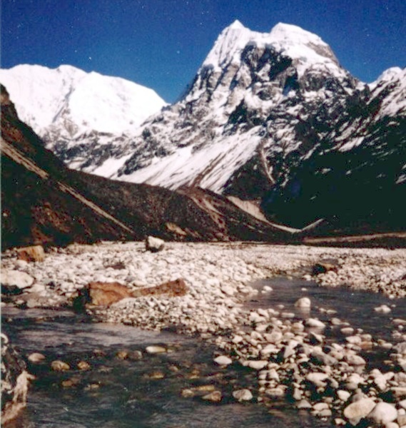 Mt.Langshisa Ri and Dome Blanc from the Langtang Khola