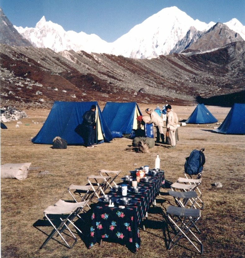 Himlung Himal ( 7126m ) in The Peri Himal from camp at Phedi beneath the Larkya La