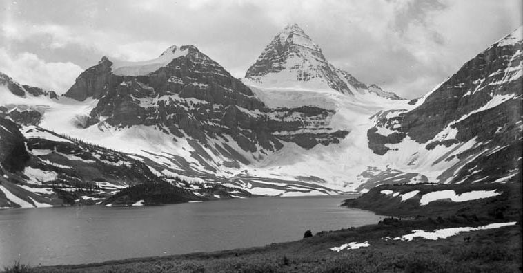 Mount Assiniboine, Assiniboine Provincial Park, British Columbia, Canada