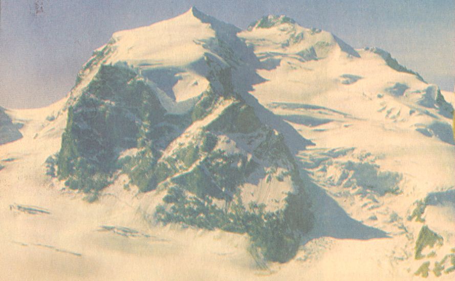 Monte Rosa ( 4633 metres ) above Zermatt