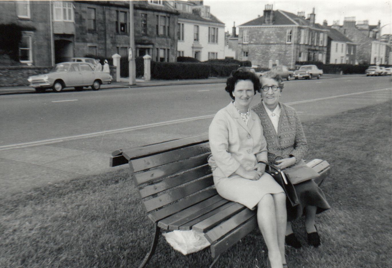 Bob Millar, Jean Ingram, Jane Ingram, Mary Ann Ingram, Charles Welch Ingram