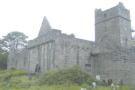 Killarney_Muckross_Abbey.jpg