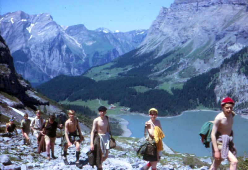 Oeschinensee on ascent to the Frundenhut