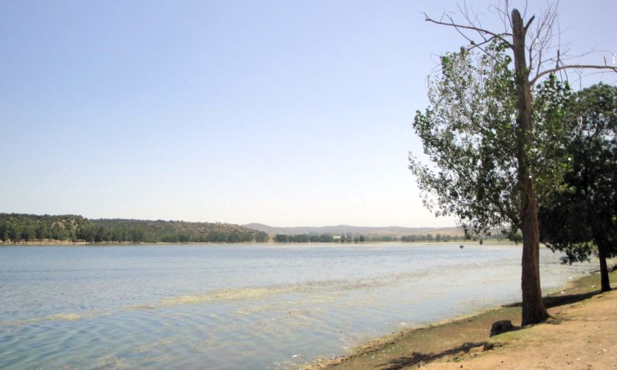 Dayet Aouwa ( Lake Aoua ) on route from Ceuta to Marrakesh