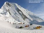 Climbing Quitaju 6035m - Cordillera Blanca.jpg