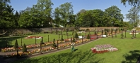 walled_garden_2.jpg