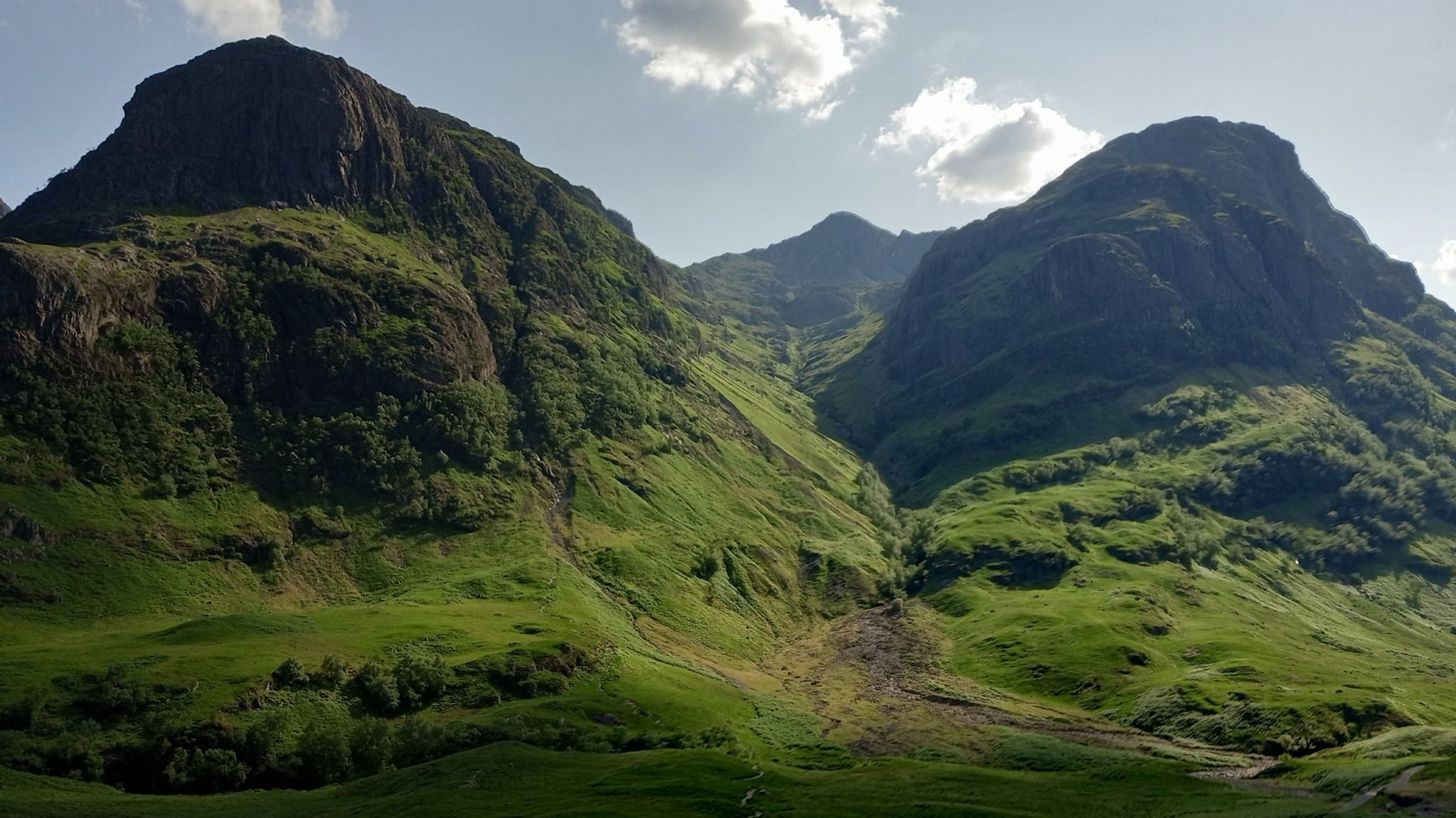 Three Sisters of Glencoe - Gearr Aonach and Aonach Dubh