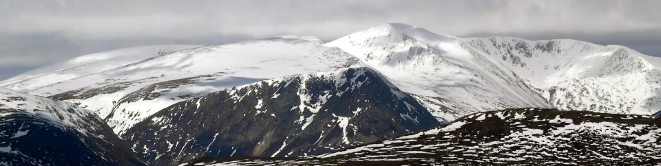 Cairngorms from Beinn a Ghlo