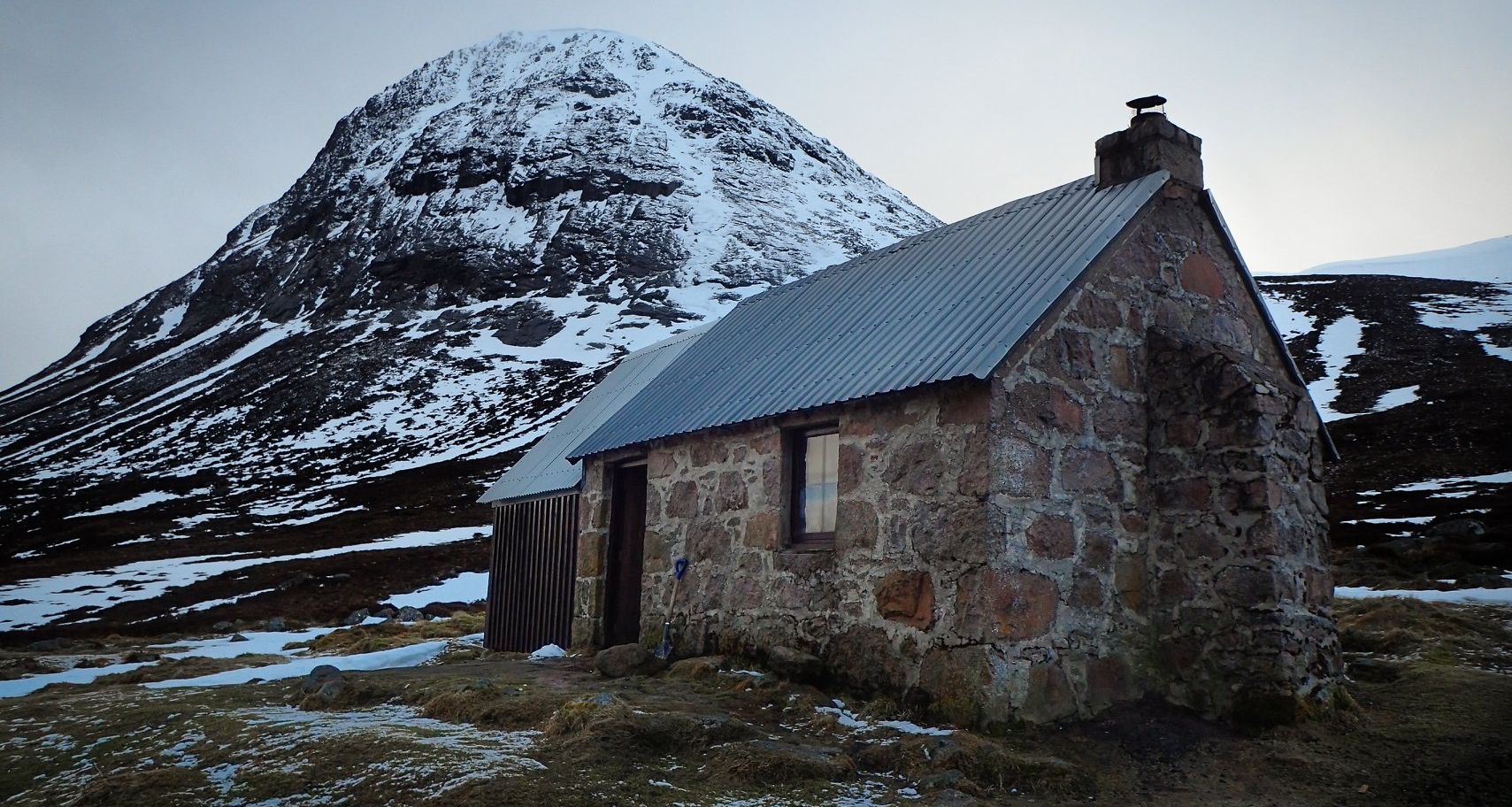 Corrour Bothy beneath Devil's Point