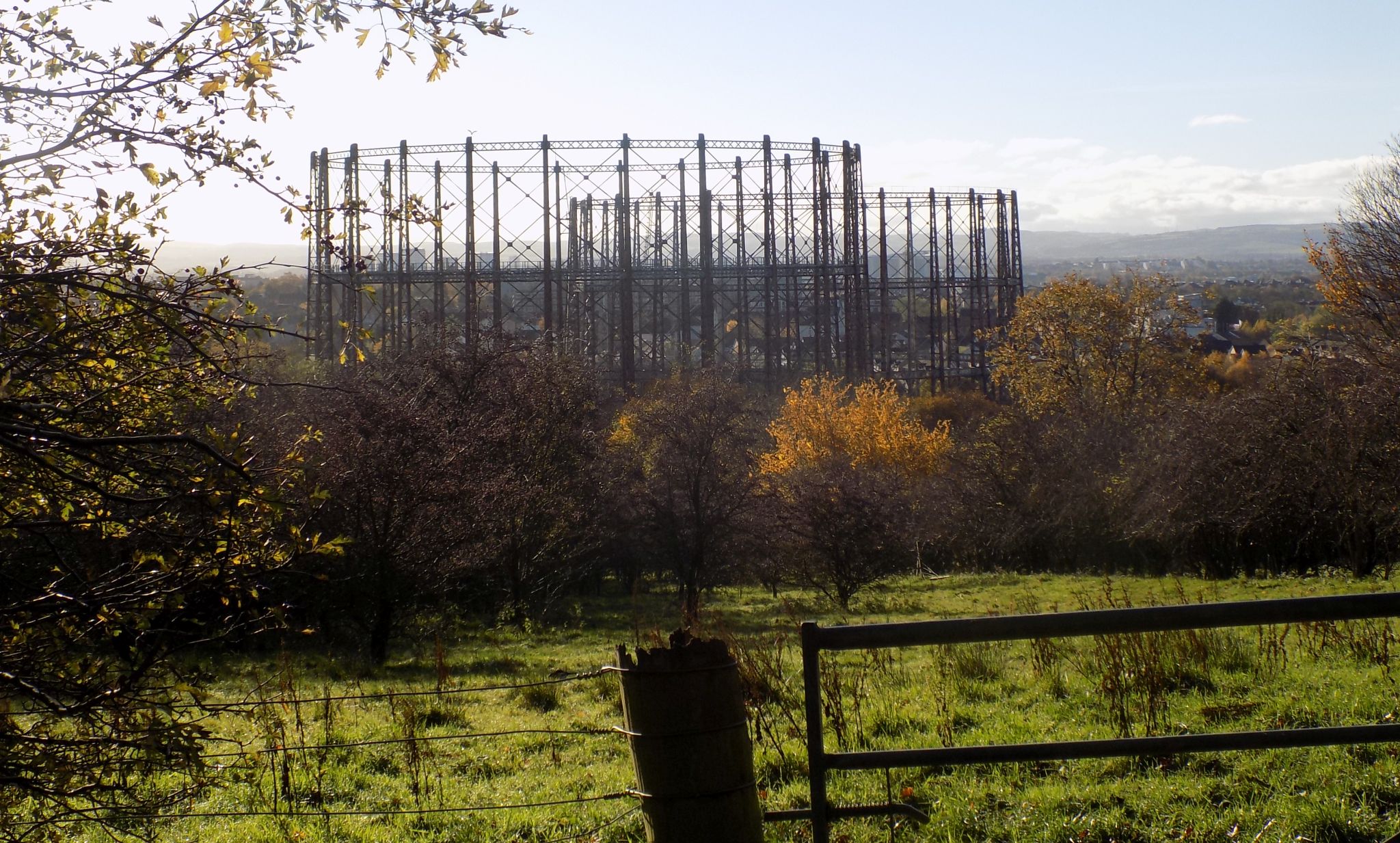 Gas Works at Anniesland from Dawsholm Park