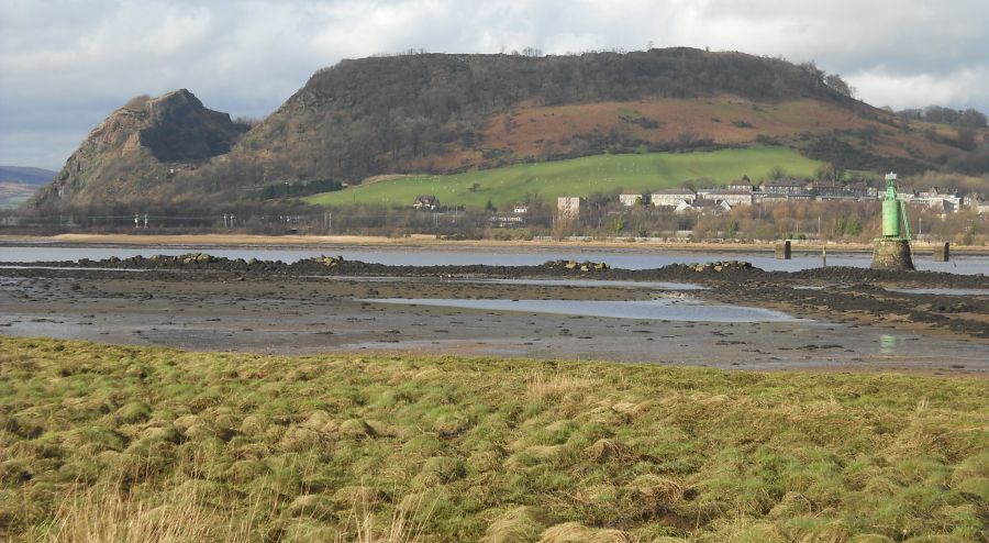 River Clyde and Dumbuck Crags