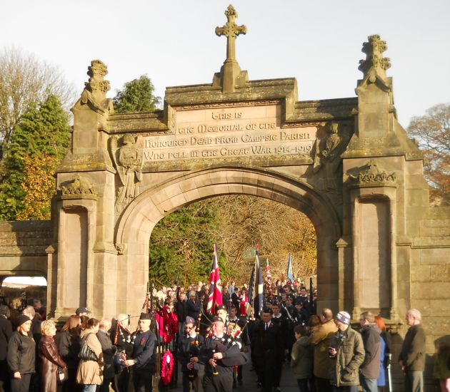 Entrance Gateway War Memorial to the The High Kirk in Lennoxtown