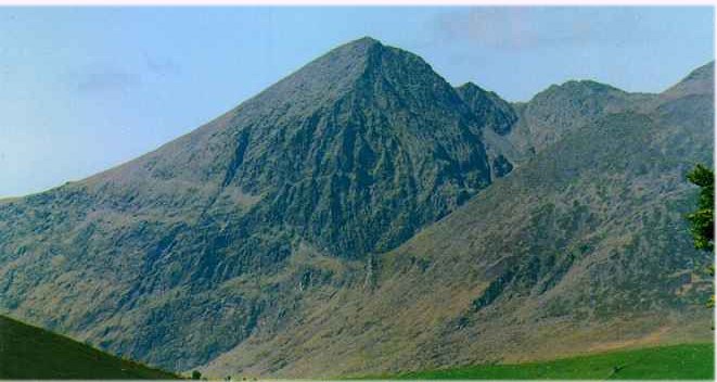 Macgillycuddy Reeks: Carrauntoohil