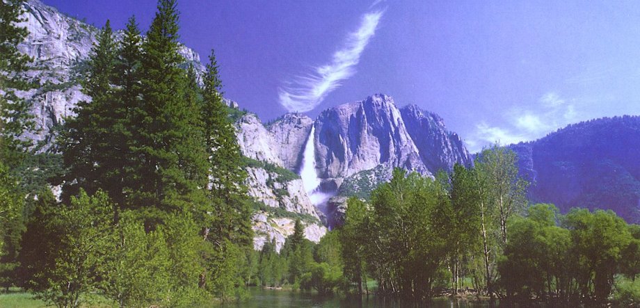 Yosemite Falls in Yosemite Valley, California, USA