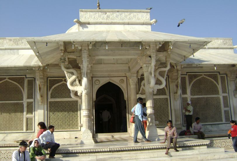 Tomb of Sheikh Salim Chishti in Agra, India